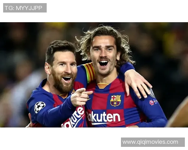 方格纸上的足球传奇:用方格画笔勾勒球星风采与比赛瞬间 方格纸上的足球传奇:用方格画笔勾勒球星风采与比赛瞬间