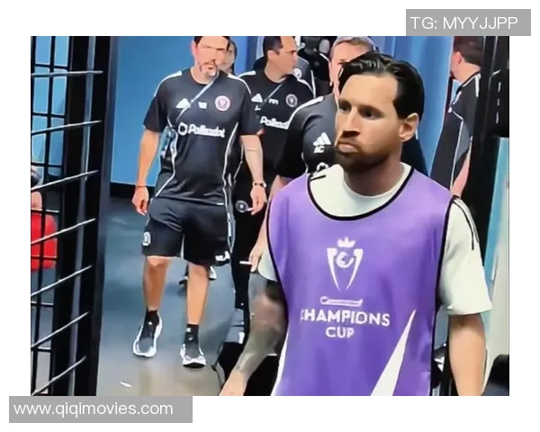 足球球星小辫子是谁 他在赛场上独特的发型和惊人技巧吸引了全球球迷的关注